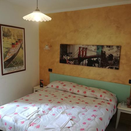리오마기오레 아피타카메레 카 데이 리쉬 B&B 외부 사진