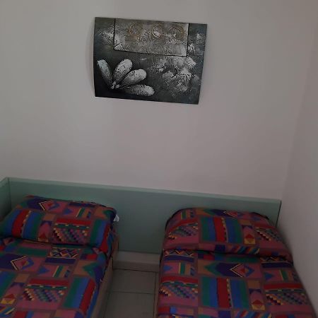 리오마기오레 아피타카메레 카 데이 리쉬 B&B 외부 사진