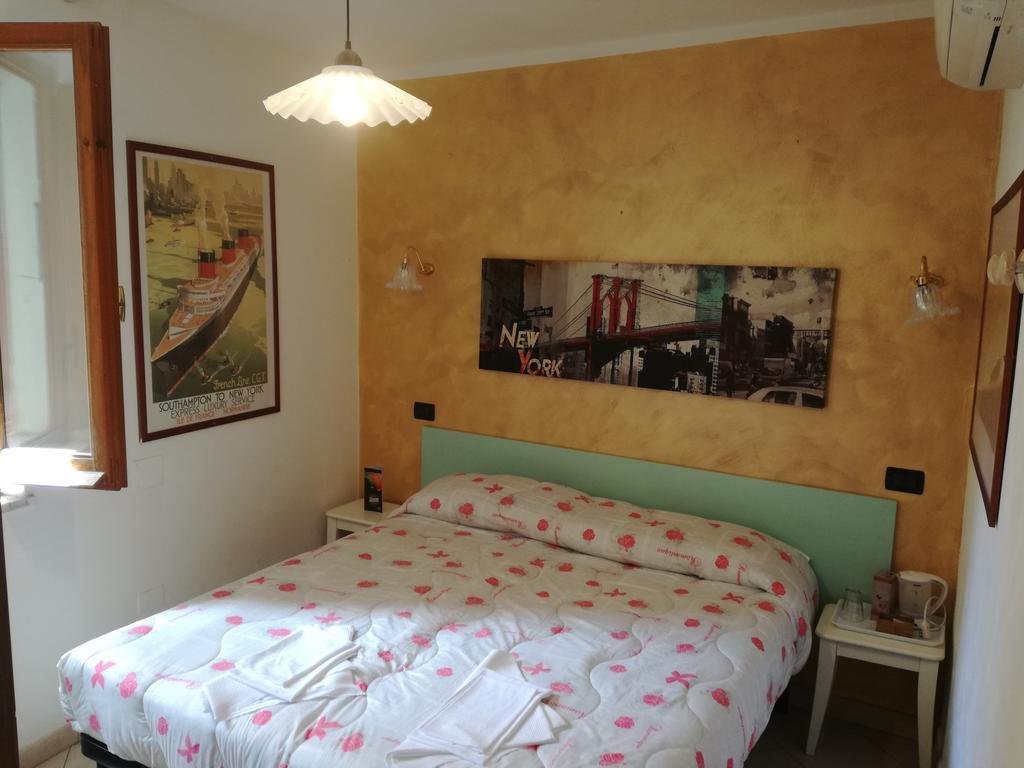 리오마기오레 아피타카메레 카 데이 리쉬 B&B 외부 사진